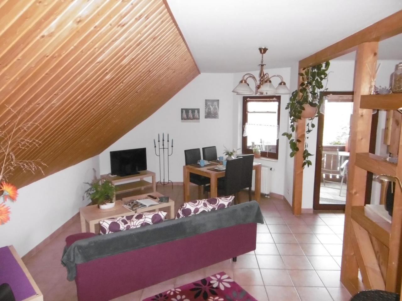 Ferienwohnungen Moritz Riechheim Exteriör bild
