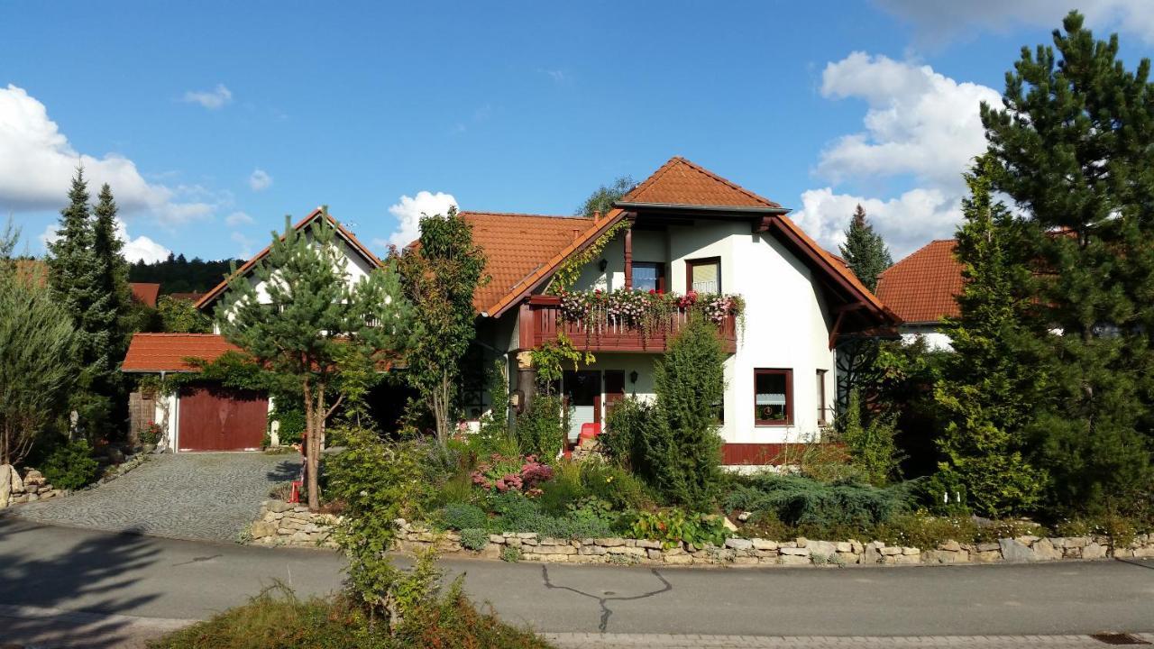 Ferienwohnungen Moritz Riechheim Exteriör bild